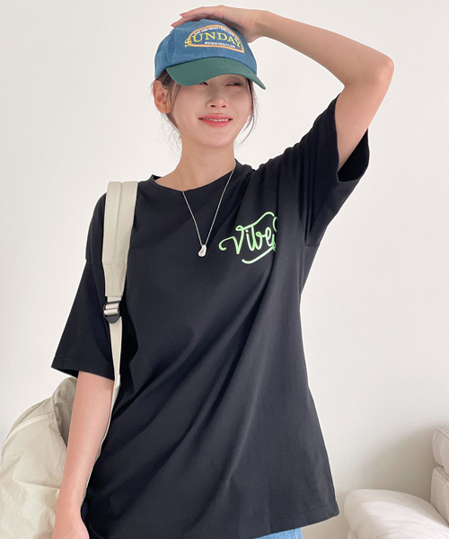 Unique1459 바이브 반팔티~