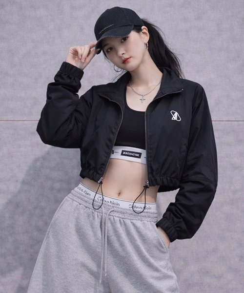 Unique1563  A크롭 바람막이~