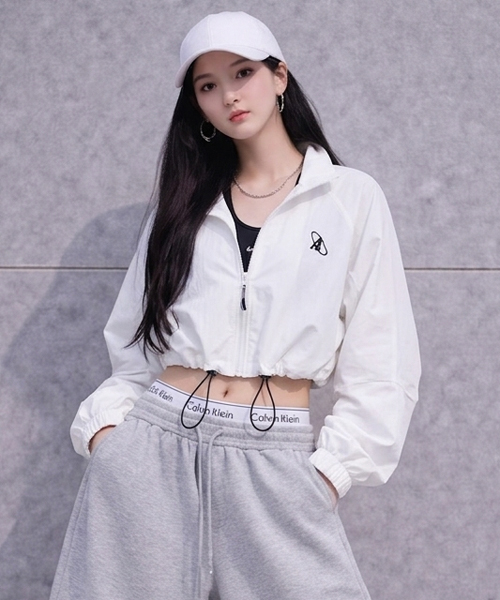 Unique1563  A크롭 바람막이~