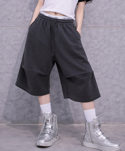 Unique1564 와이드 폴드 버뮤다팬츠~